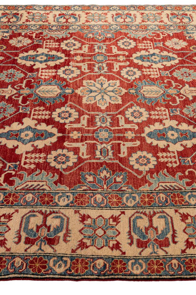 Detail image of 7' 5 x 11' 11 Hand Knotted Kazak Wool Rug