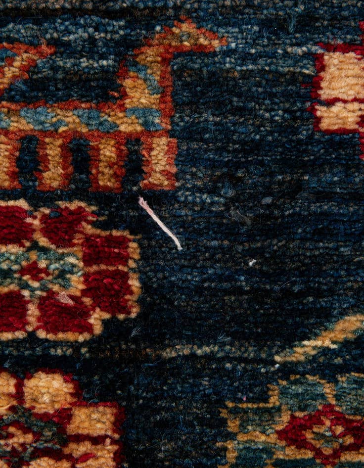 Detail image of 5' 2 x 9' 8  Hand Knotted Kazak Wool Rug