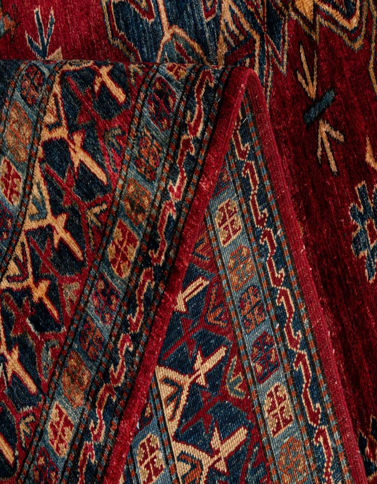 Detail image of 5' 2 x 9' 8  Hand Knotted Kazak Wool Rug