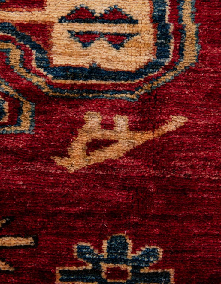 Detail image of 5' 2 x 9' 8  Hand Knotted Kazak Wool Rug