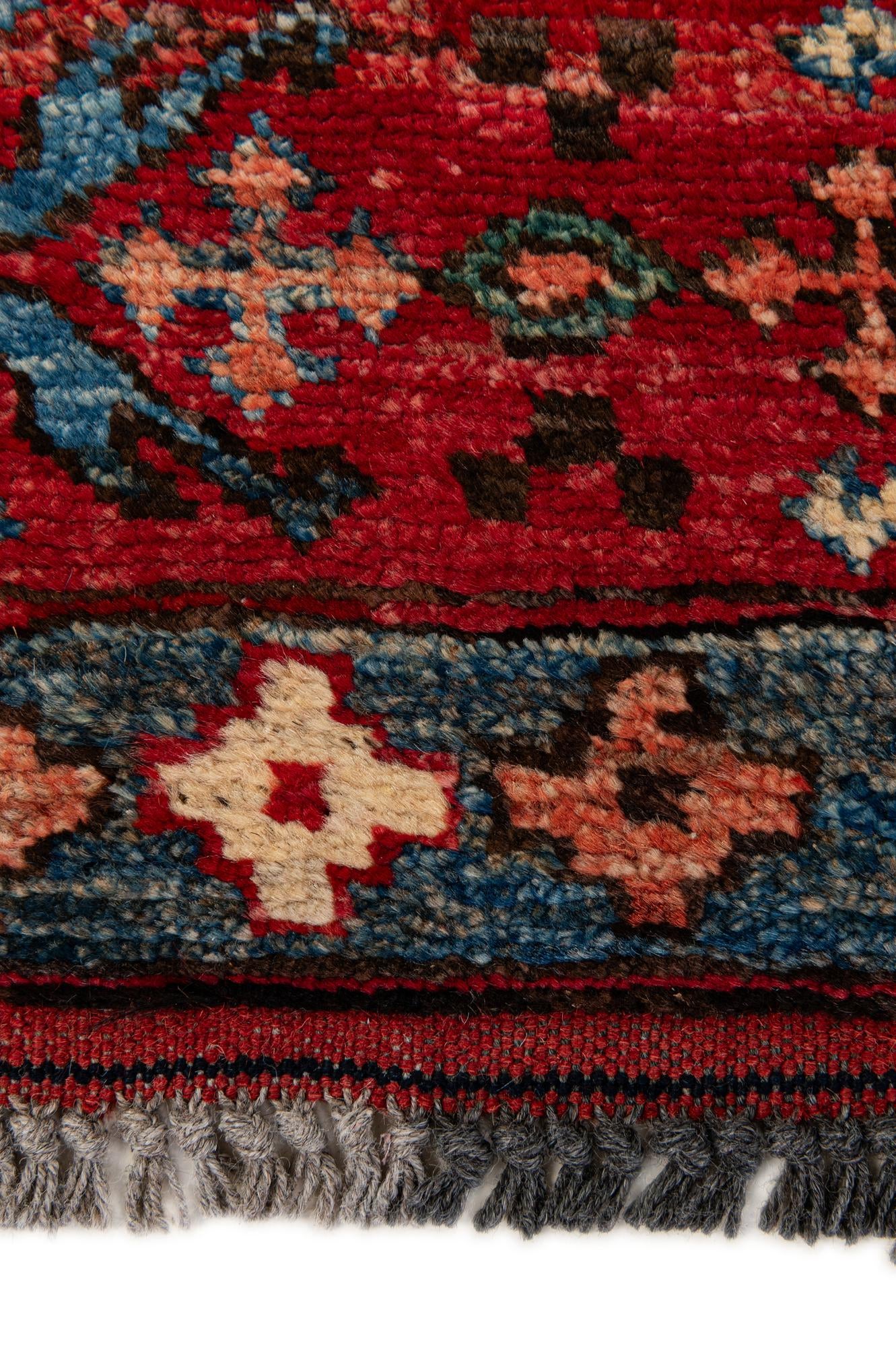 5' 3 x 6' 4 Hand Knotted Kazak Wool Rug