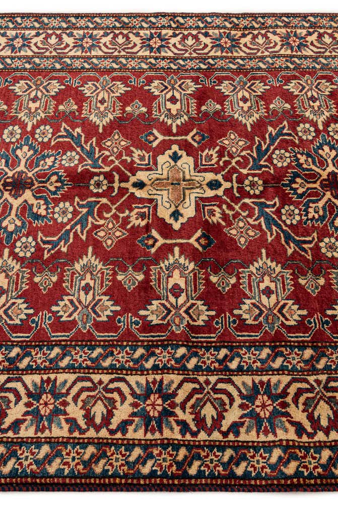 4' 11 x 6' 5 Hand Knotted Kazak Wool Rug