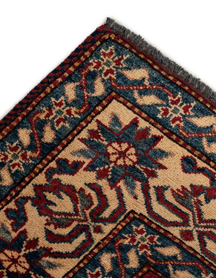 Detail image of 4' 11 x 6' 5  Hand Knotted Kazak Wool Rug