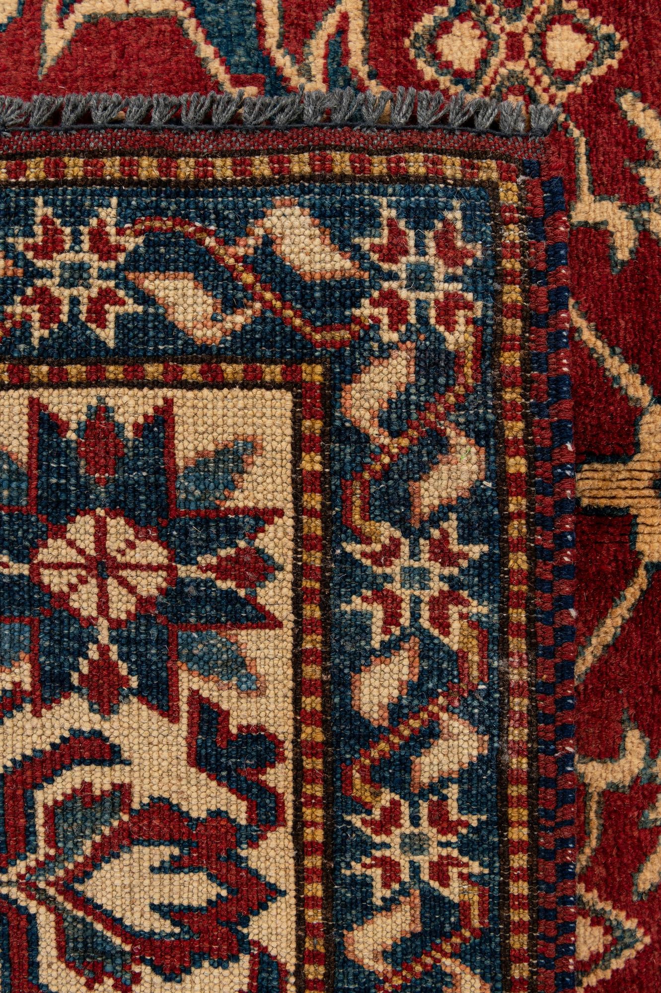 4' 11 x 6' 5 Hand Knotted Kazak Wool Rug
