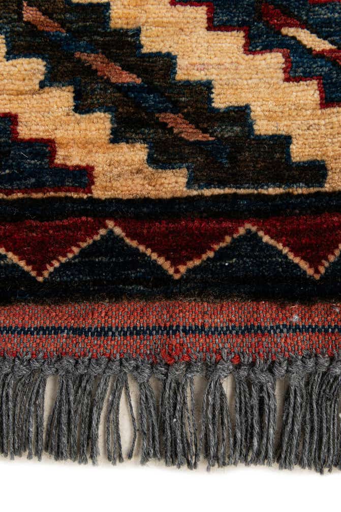 5' 1 x 7' 4 Hand Knotted Kazak Wool Rug