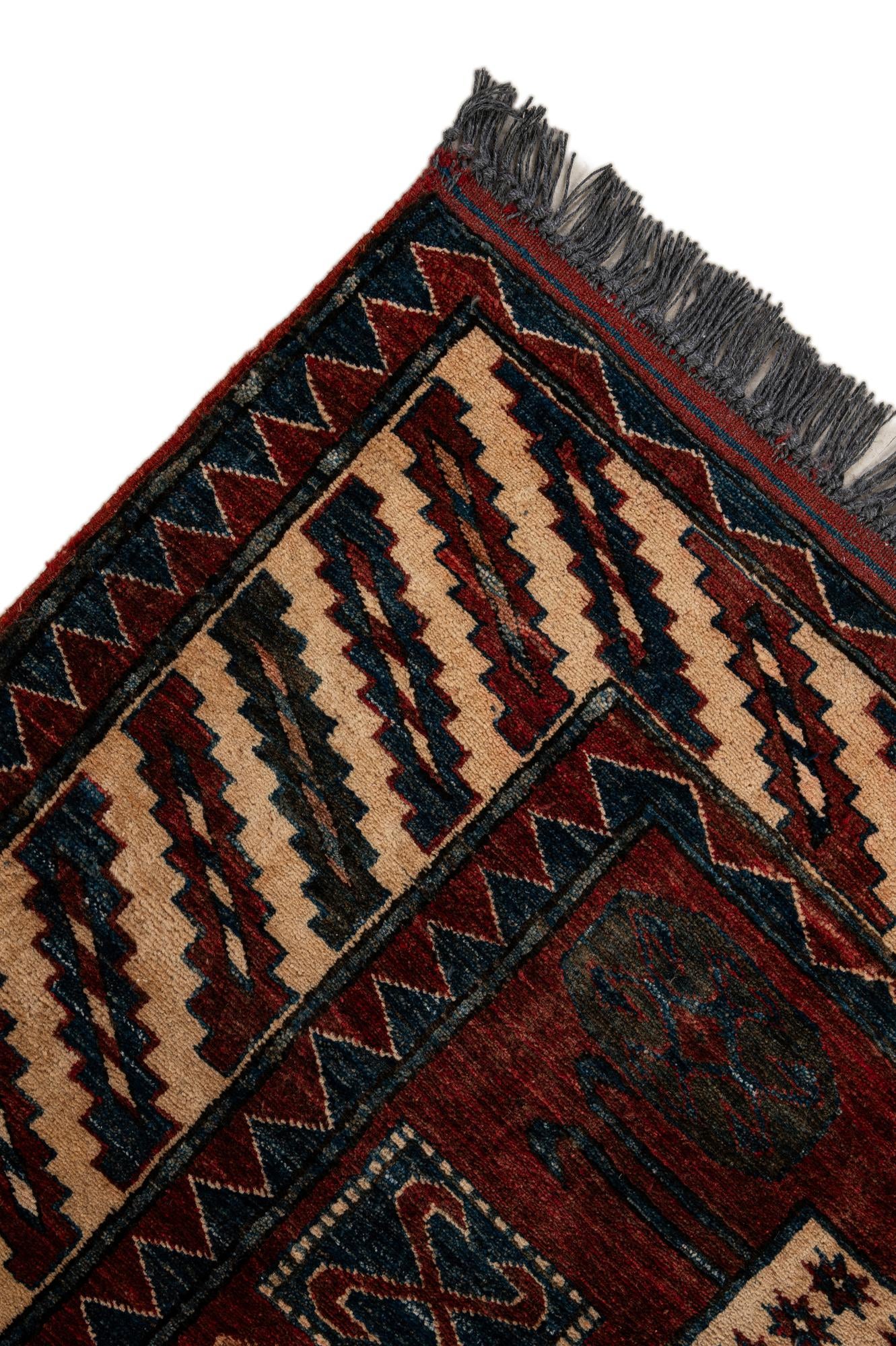 5' 1 x 7' 4 Hand Knotted Kazak Wool Rug
