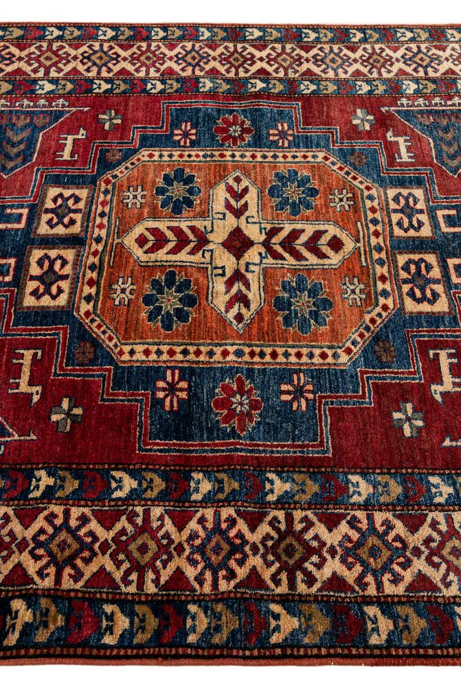 5' x 6' 10 Hand Knotted Kazak Oriental Wool Rug