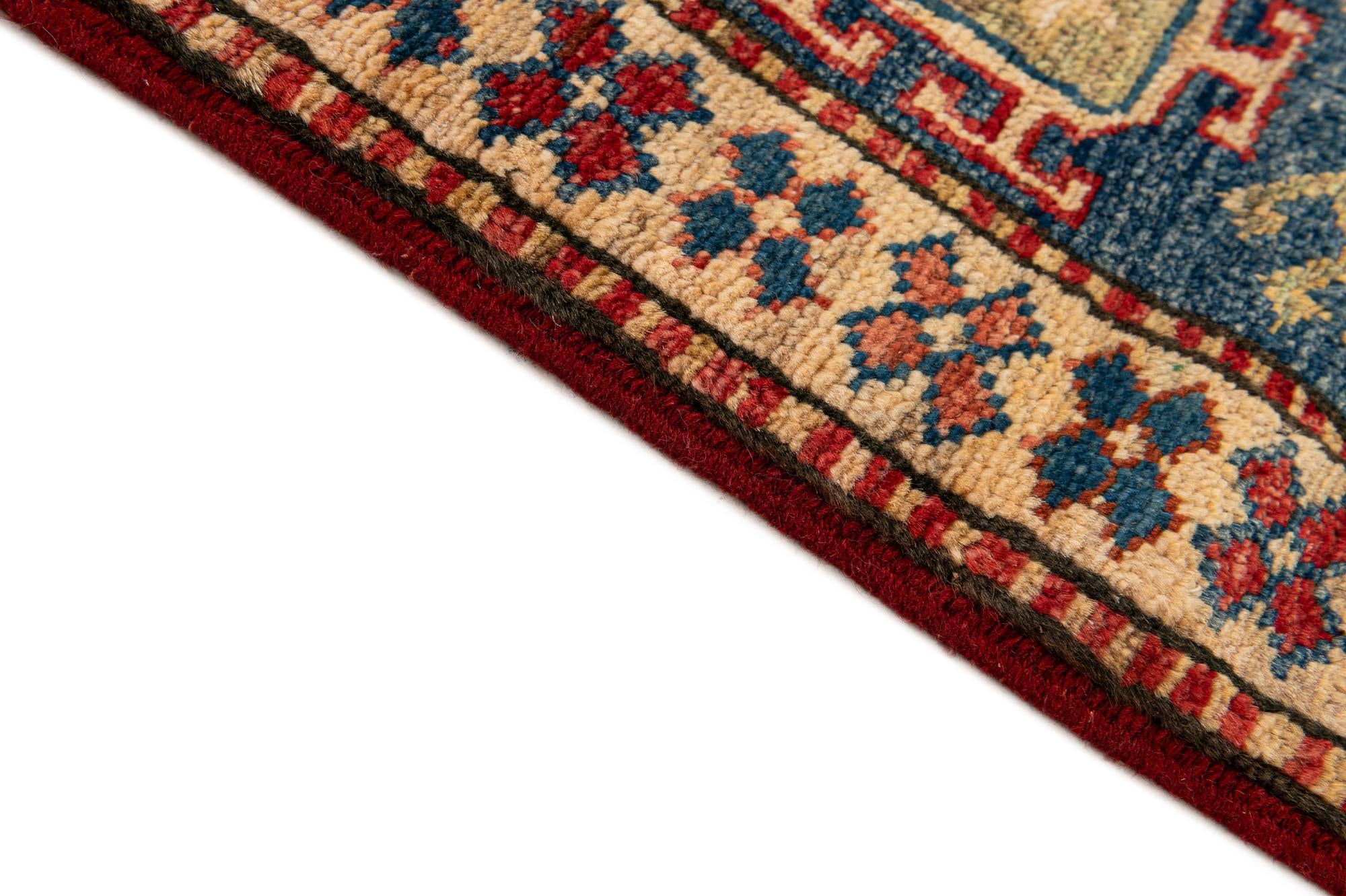 4' 10 x 7' 8 Hand Knotted Kazak Oriental Wool Rug