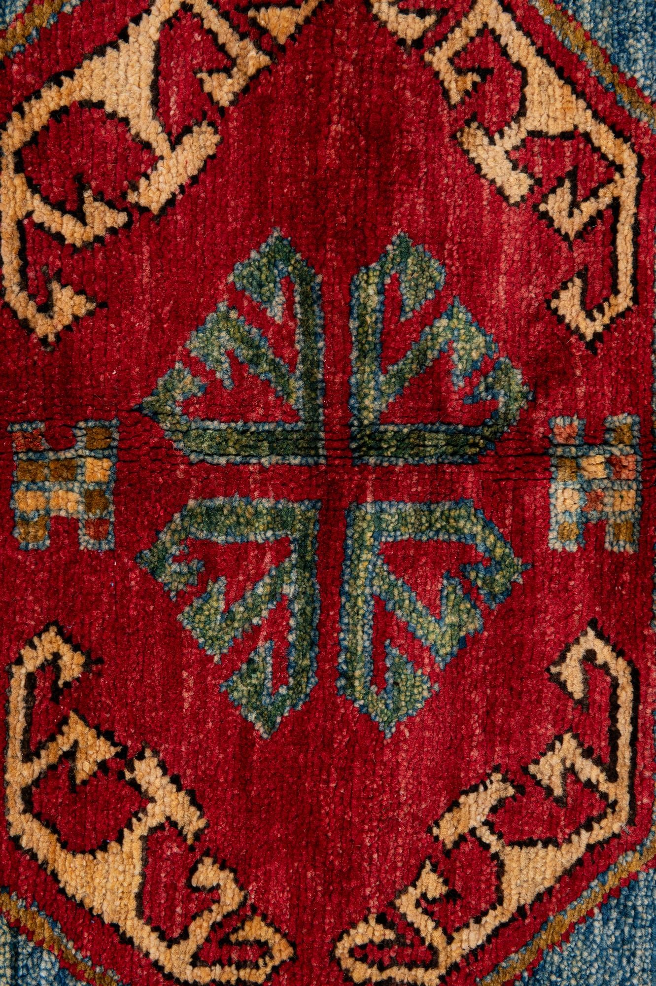 5' 1 x 7' 4 Hand Knotted Kazak Wool Rug