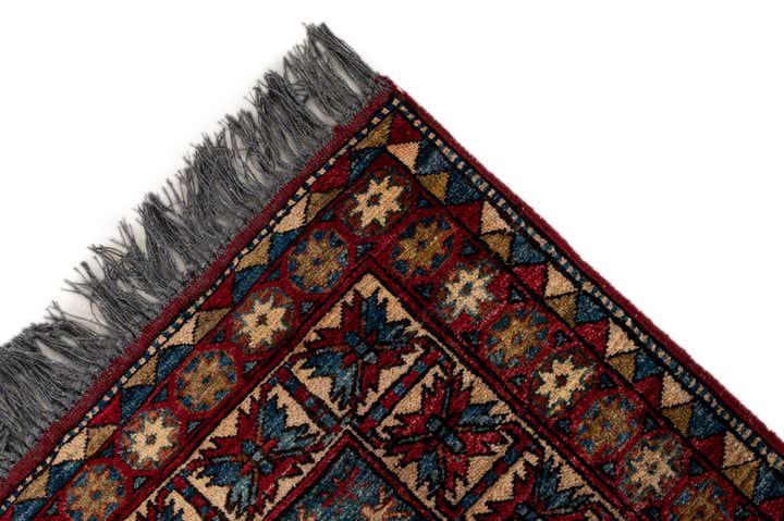 5' 1 x 7' 5 Hand Knotted Kazak Wool Rug