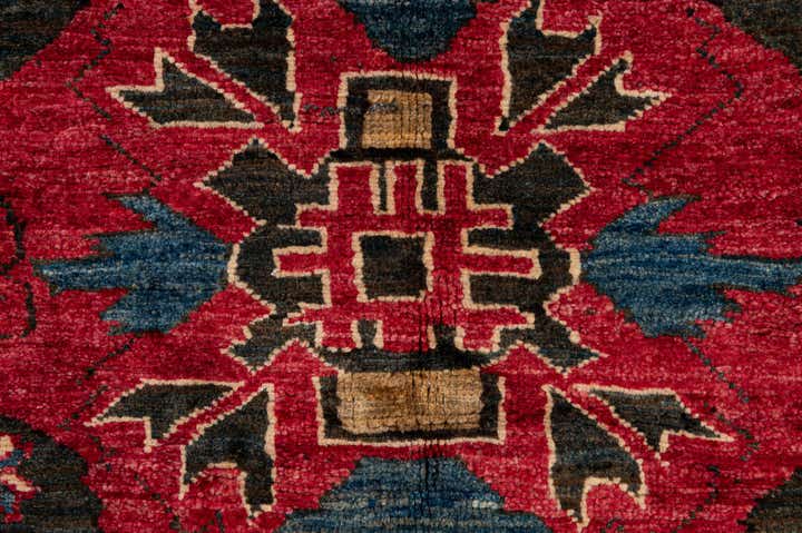 5' x 7' 9 Hand Knotted Kazak Wool Rug