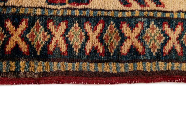 4' 4 x 6' 6 Hand Knotted Kazak Wool Rug