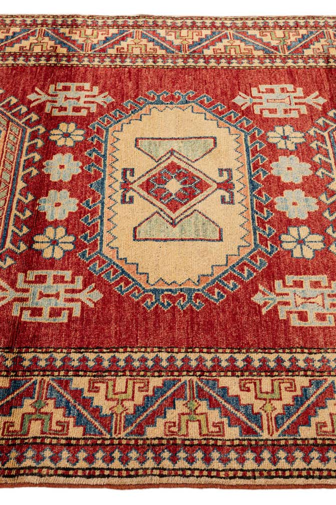 4' 4 x 6' 6 Hand Knotted Kazak Wool Rug