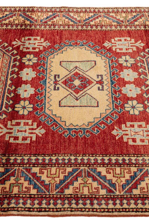 Detail image of 4' 4 x 6' 6 Hand Knotted Kazak Wool Rug