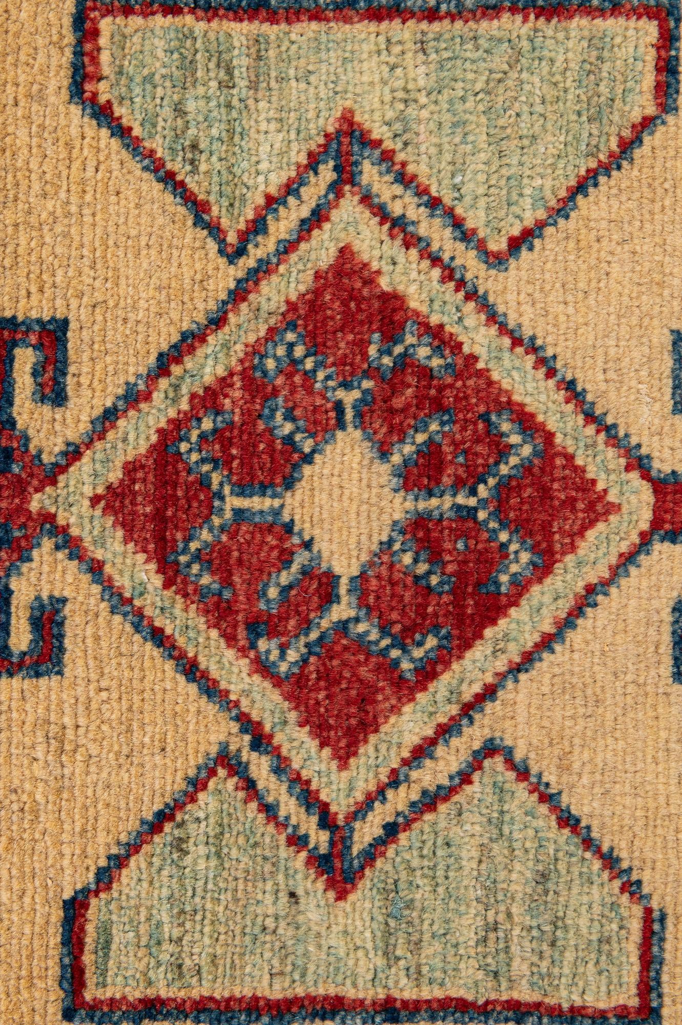 4' 4 x 6' 6 Hand Knotted Kazak Wool Rug