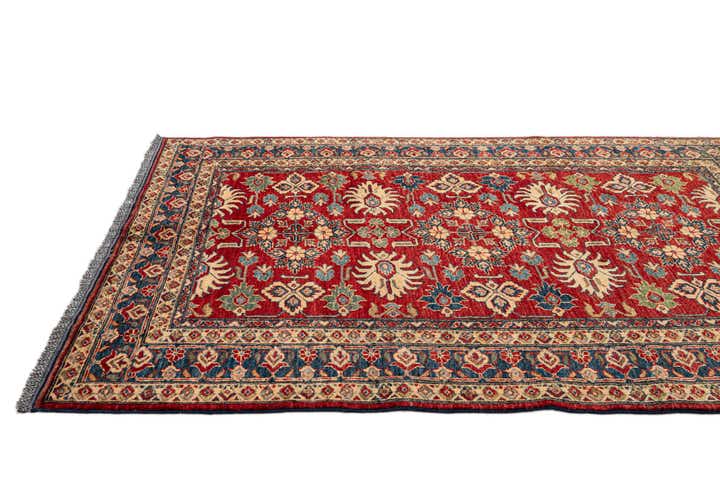 4' 10 x 6' 4 Hand Knotted Kazak Wool Rug
