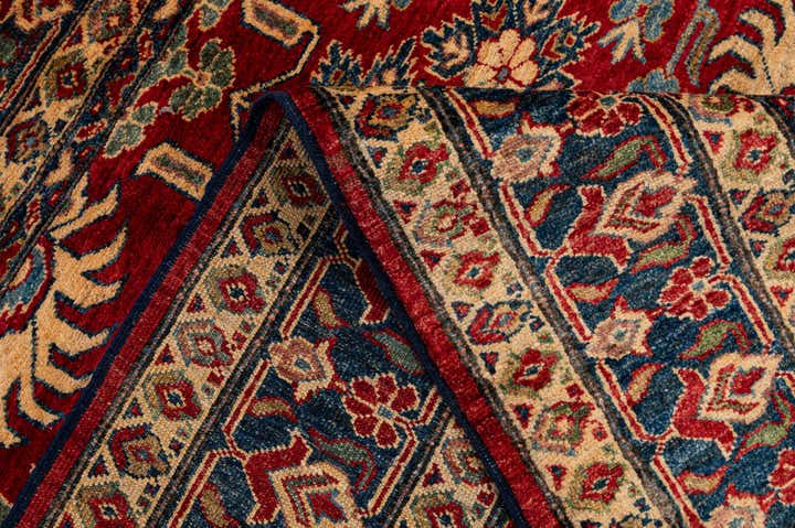 4' 10 x 6' 4 Hand Knotted Kazak Wool Rug