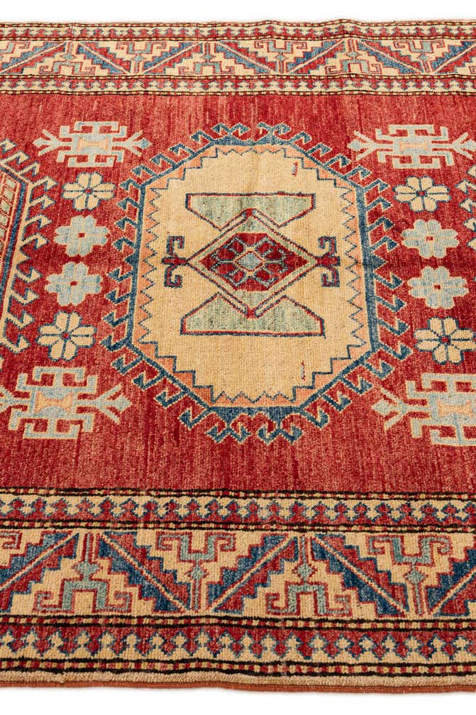 4' 5 x 6' 10 Hand Knotted Kazak Wool Rug