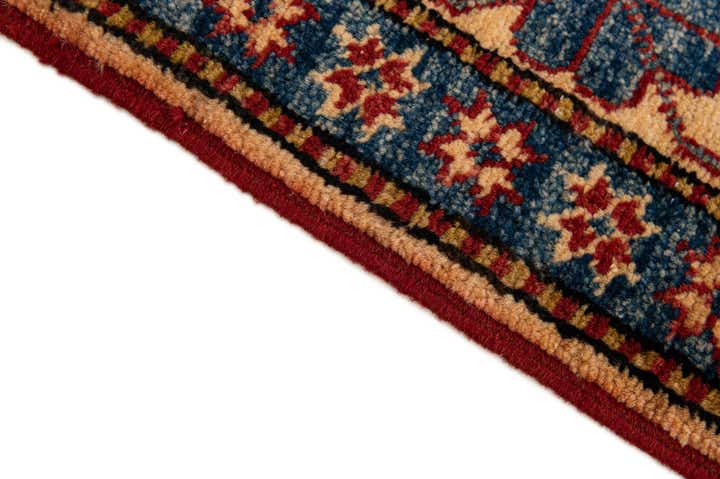 4' 6 x 6' 10 Hand Knotted Kazak Wool Rug