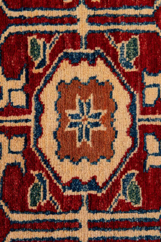 4' x 6' Hand Knotted Kazak Wool Rug