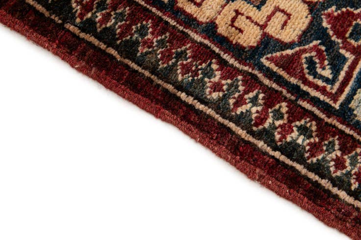 Detail image of 4' 1 x 6' 8 Hand Knotted Kazak Wool Rug