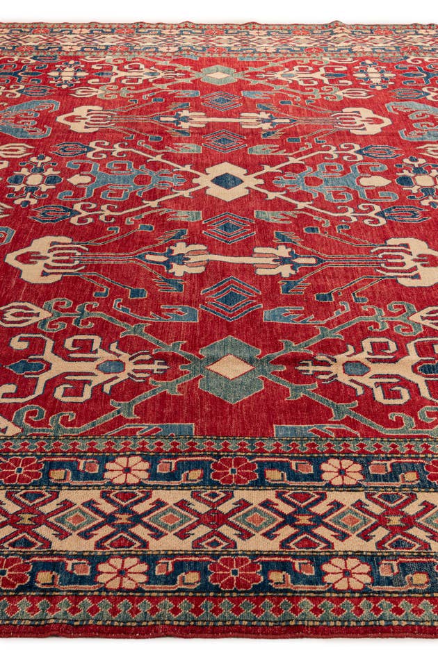 Detail image of 13' 9 x 17' 10 Hand Knotted Kazak Wool Rug