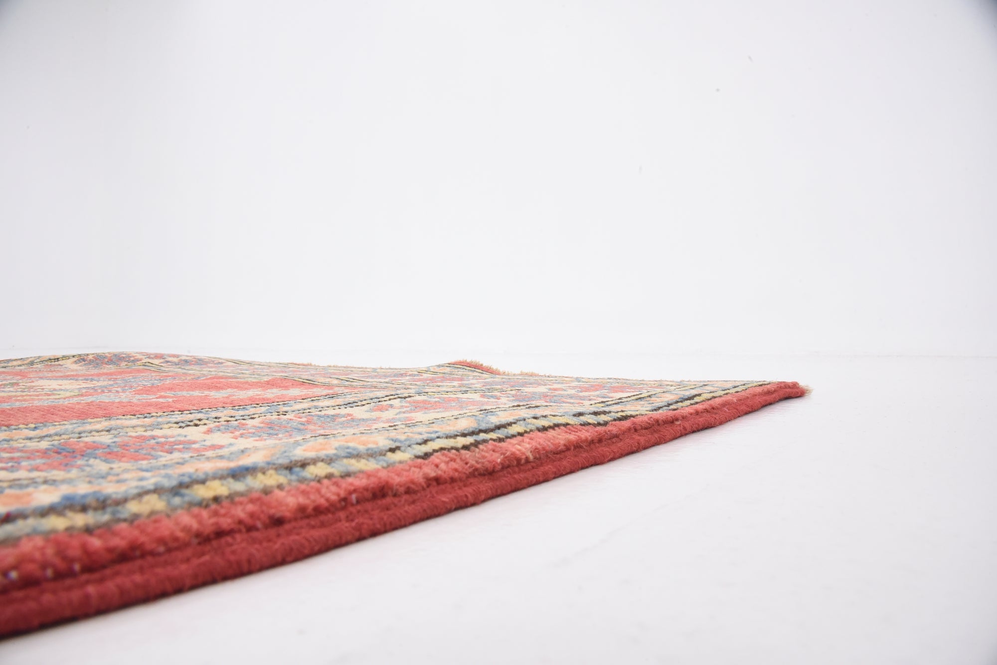 2' 10 x 4' 2 Hand Knotted Kazak Oriental Rug