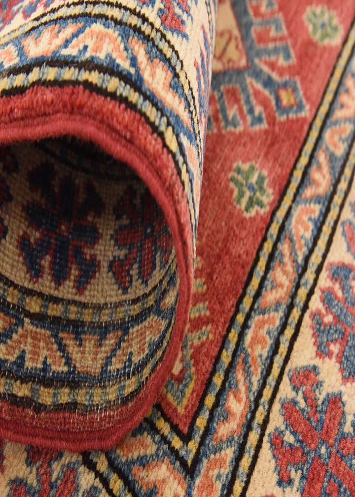 2' 10 x 4' 2 Hand Knotted Kazak Oriental Rug