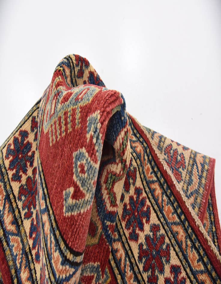 Detail image of 2' 10 x 4' 2 Hand Knotted Kazak Oriental Rug