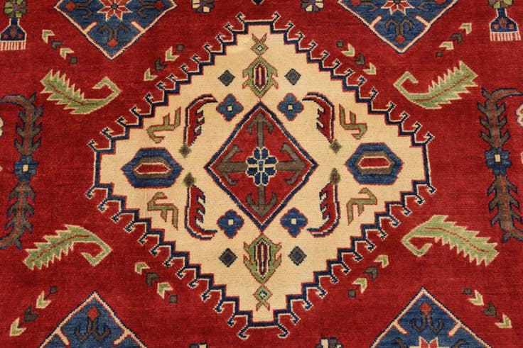 Detail image of 6' 7 x 10' Hand Knotted Kazak Oriental Rug