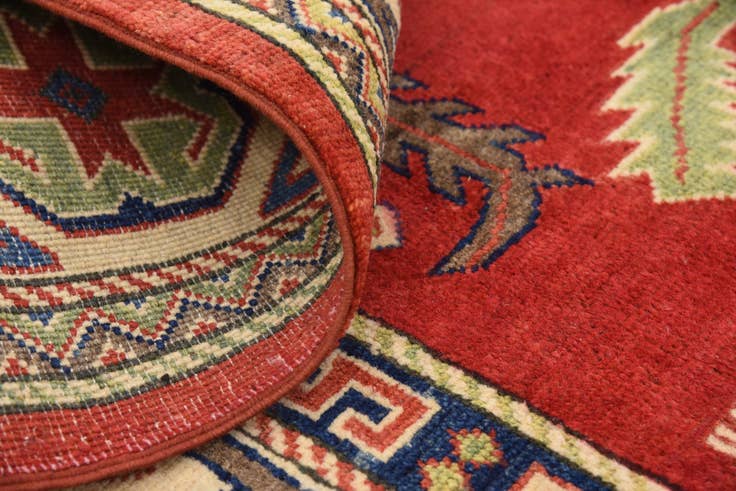 Detail image of 6' 7 x 10' Hand Knotted Kazak Oriental Rug