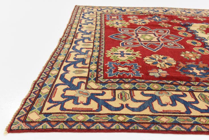 Detail image of 6' 6 x 9' 10 Hand Knotted Kazak Oriental Rug