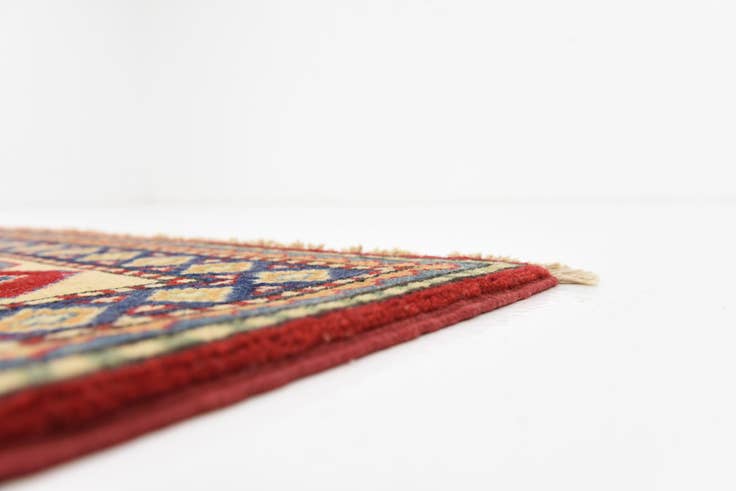 Detail image of 6' 1 x 8' 10 Hand Knotted Kazak Oriental Rug