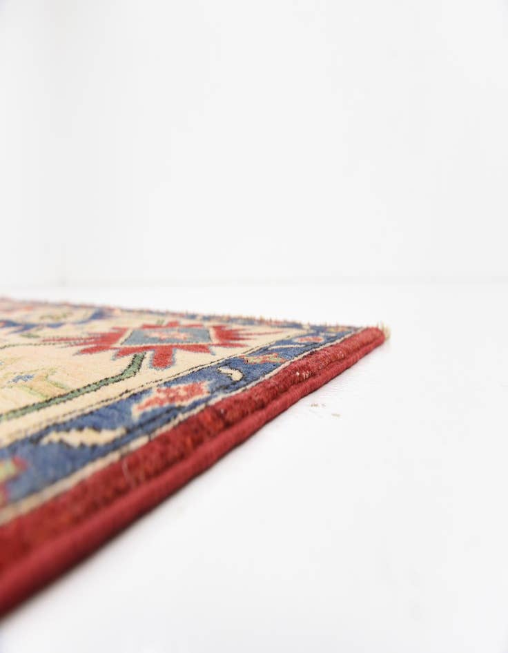 Detail image of 6' 6 x 9' 7  Hand Knotted Kazak Oriental Rug