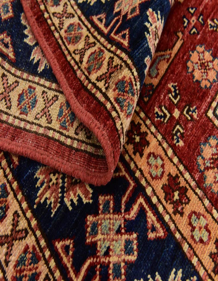 Detail image of 4' 10 x 7'  Hand Knotted Kazak Rug