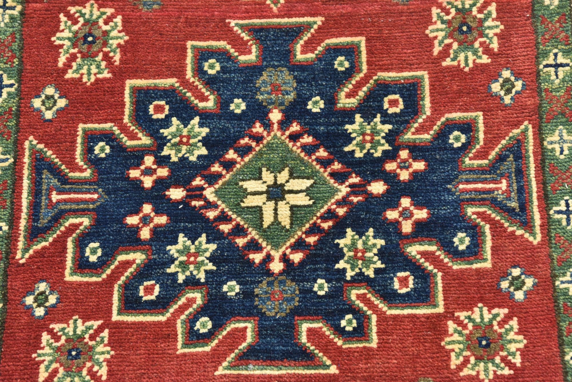 2' 9 x 4' 3 Hand Knotted Kazak Rug