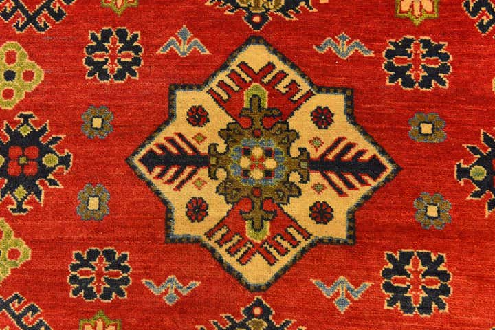 5' x 6' 5 Hand Knotted Kazak Rug