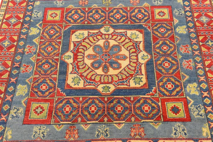 Detail image of 5' 3 x 6' 10 Hand Knotted Kazak Rug