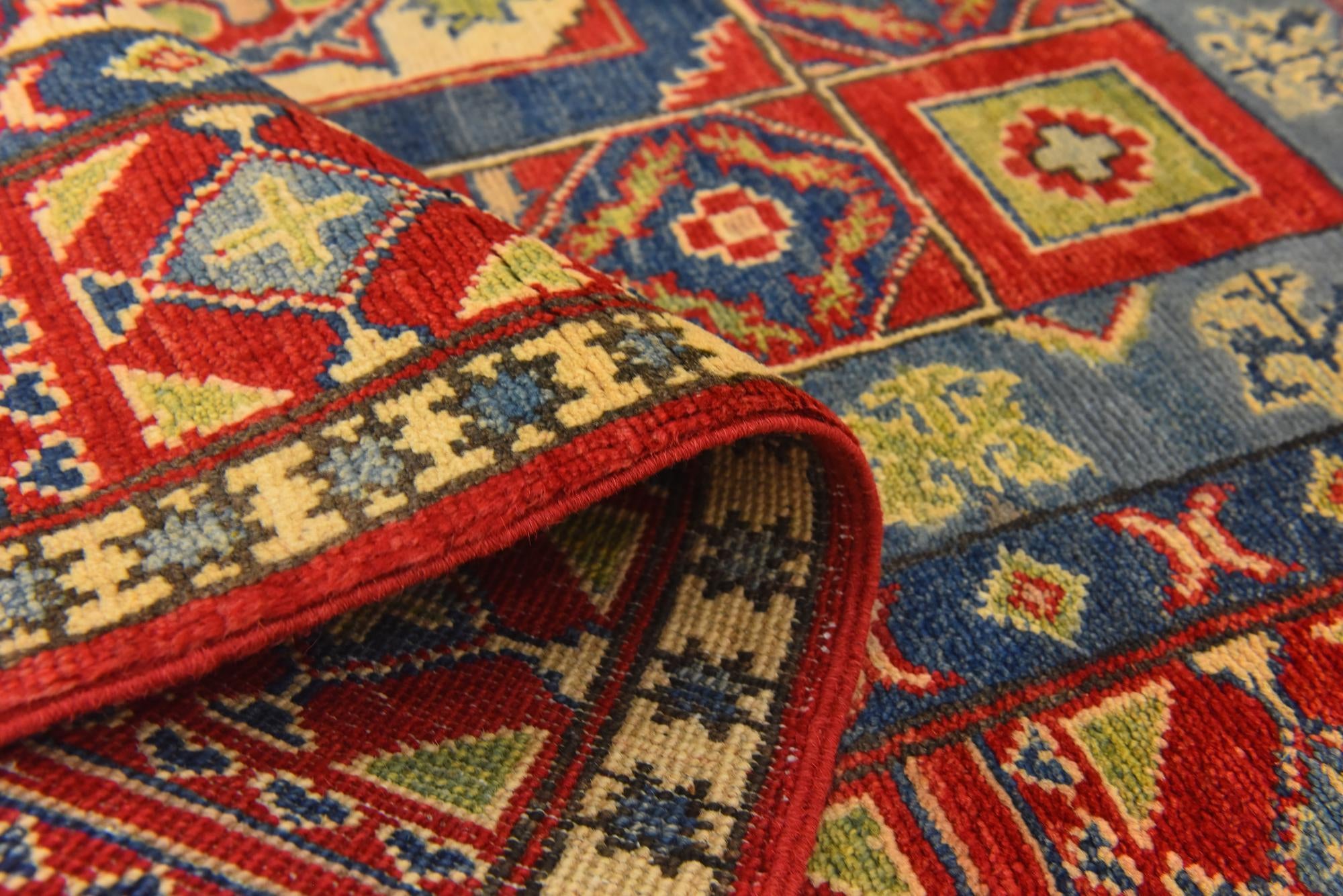 5' 3 x 6' 10 Hand Knotted Kazak Rug