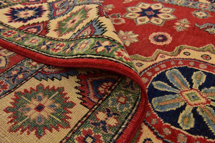 5' x 6' 8 Hand Knotted Kazak Oriental Rug