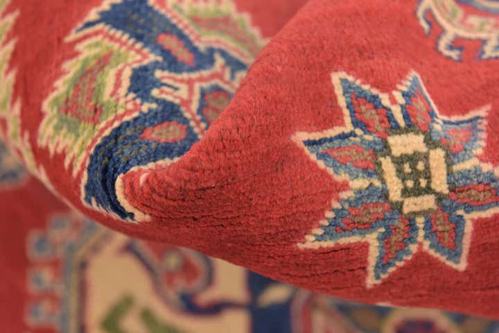 6' x 9' Hand Knotted Kazak Rug