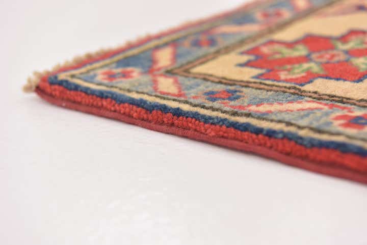 4' x 5' 10 Hand Knotted Kazak Rug