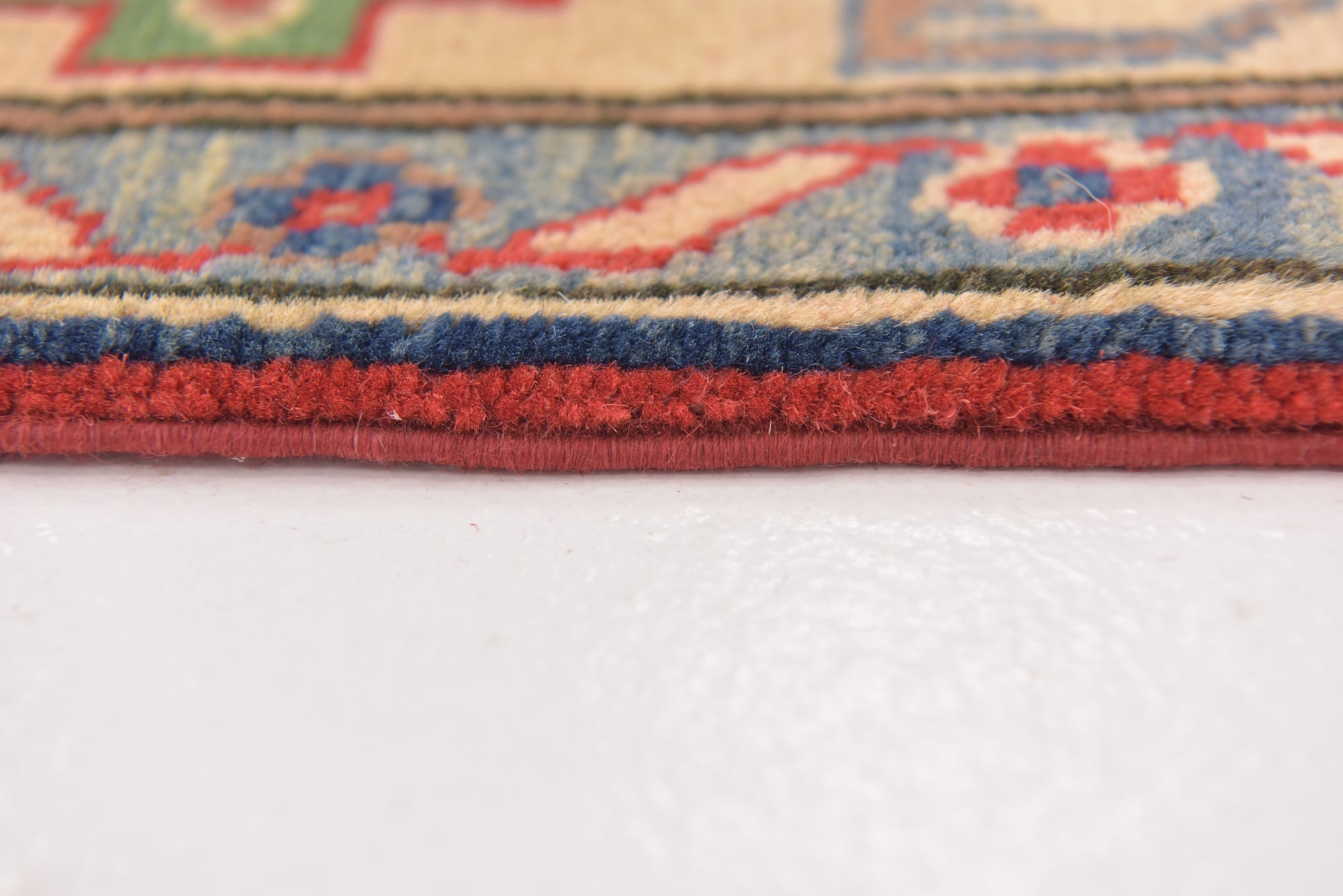 4' x 5' 10 Hand Knotted Kazak Rug