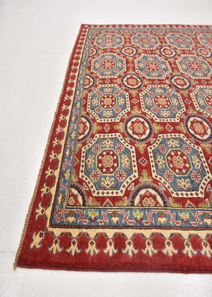 Detail image of rug
