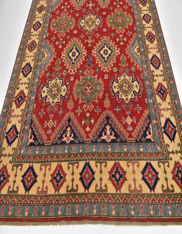 Detail image of 6' 6 x 9' 8 Hand Knotted Kazak Rug