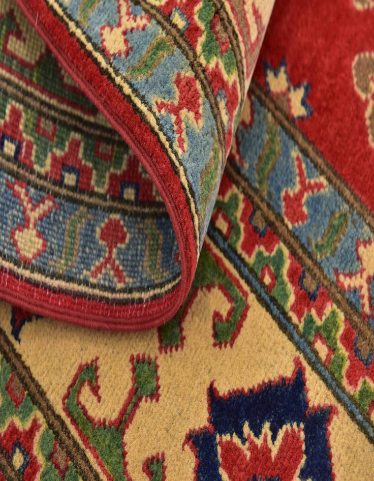 Detail image of 6' 6 x 9' 8 Hand Knotted Kazak Rug