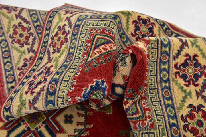 4' x 6' Hand Knotted Kazak Rug