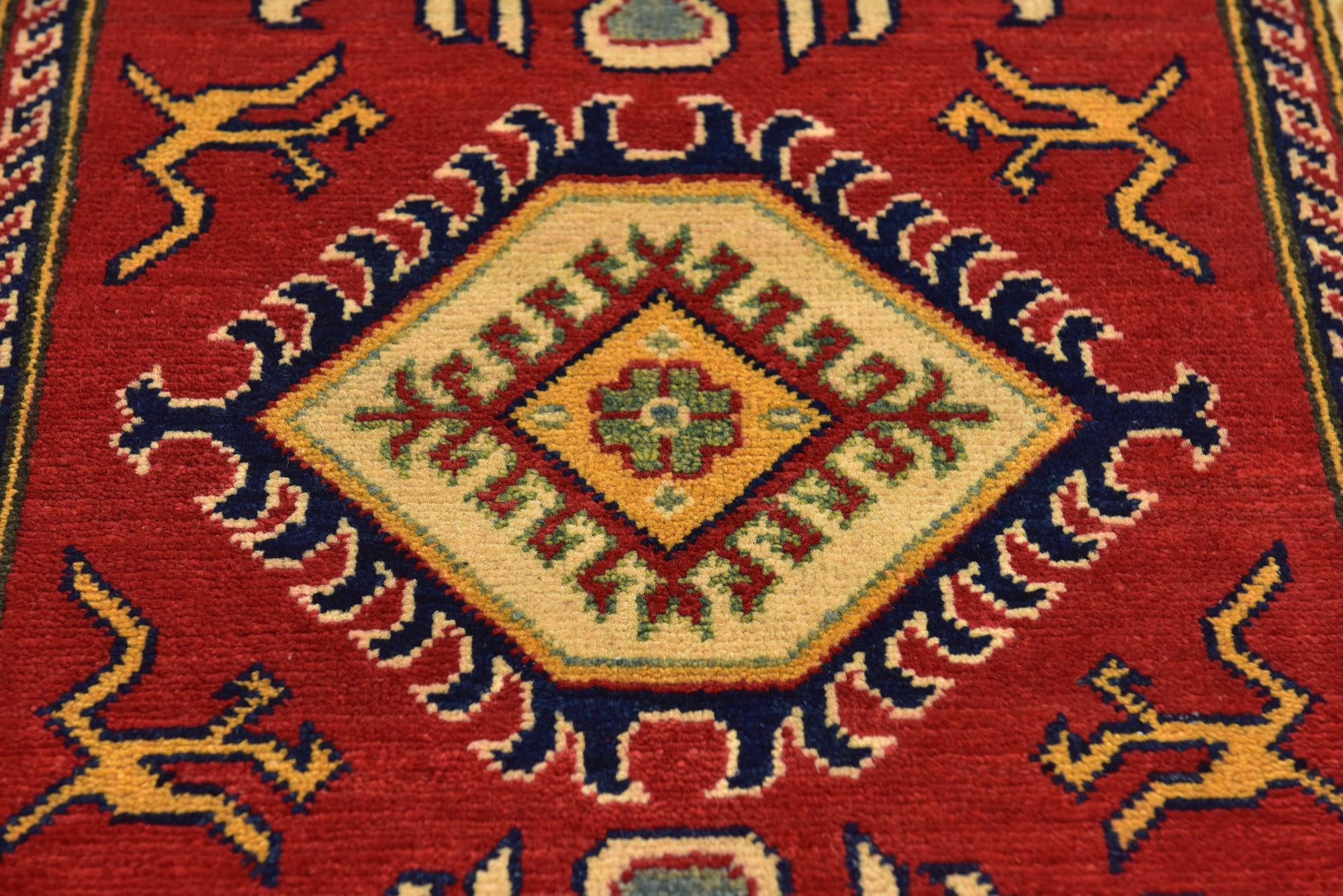 2' 8 x 4' 2 Hand Knotted Kazak Rug