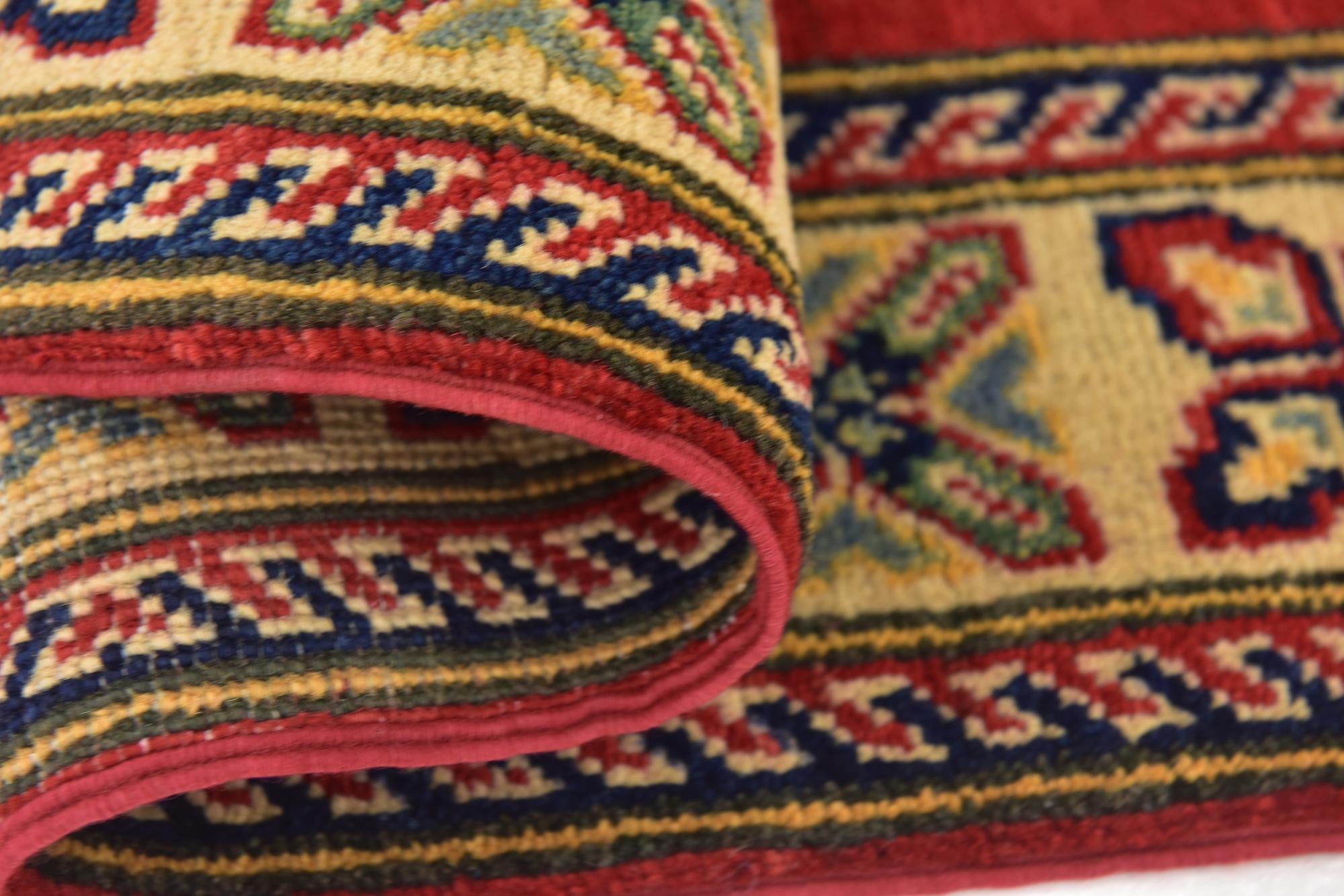 2' 8 x 4' 2 Hand Knotted Kazak Rug