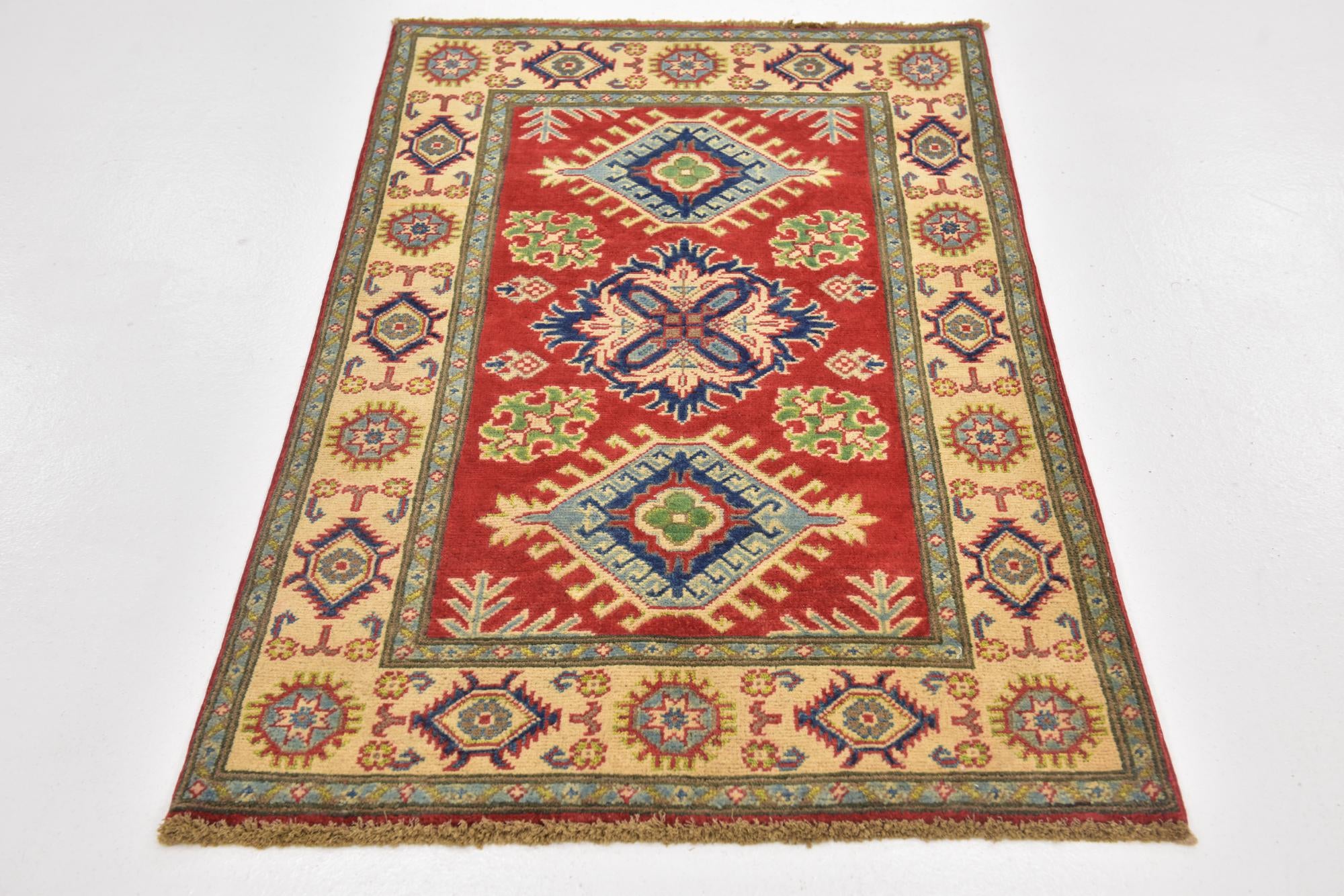 2' 8 x 4' 2 Hand Knotted Kazak Rug